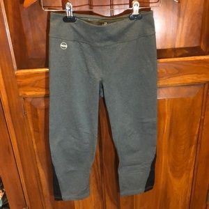 Lauren Ralph Lauren Cropped Leggings!